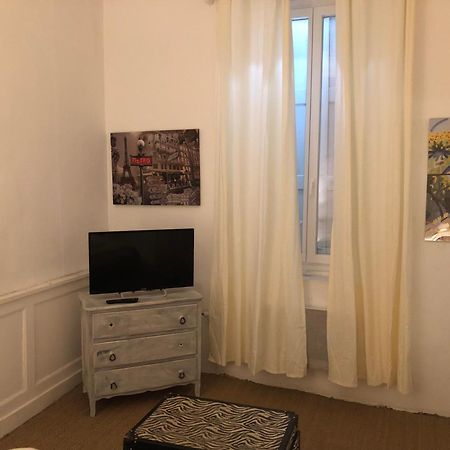 Le Victor Hugo 1G Et Sa Pizza Offerte Apartamento Aurillac Exterior foto