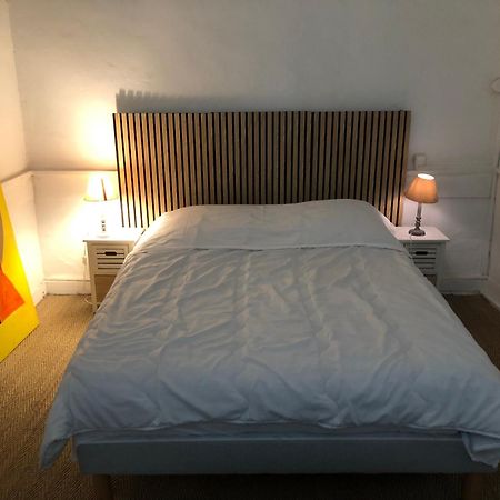 Le Victor Hugo 1G Et Sa Pizza Offerte Apartamento Aurillac Exterior foto